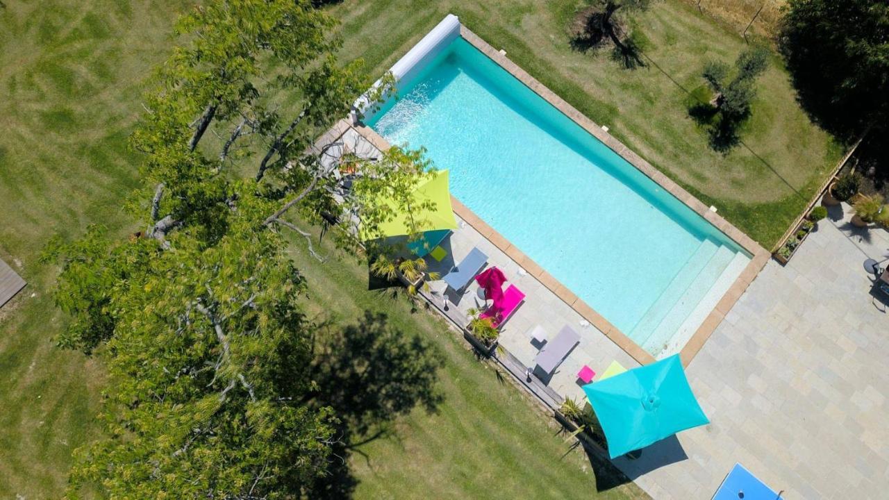 Bed and Breakfast Le Mas De La Calade Экс-ан-Прованс Экстерьер фото